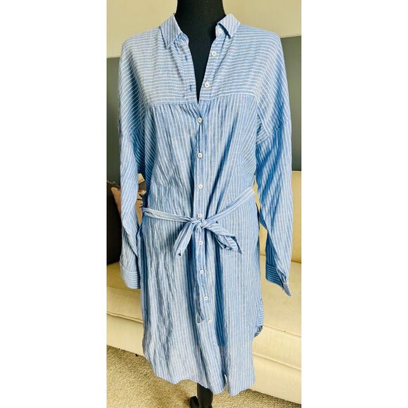 XiRENA Blue and White Striped Maxi Dress - Picture 2 of 10